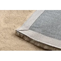 BUNNY rug made from soft material, perfect for the bedroom
