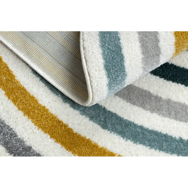 FUSION 5711 rug, great for garden or patio, in white and dark green colors