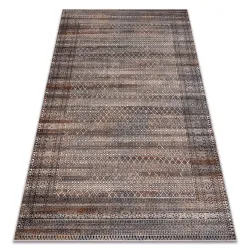 NAIN Frame Diamond Geometric Wool Rug