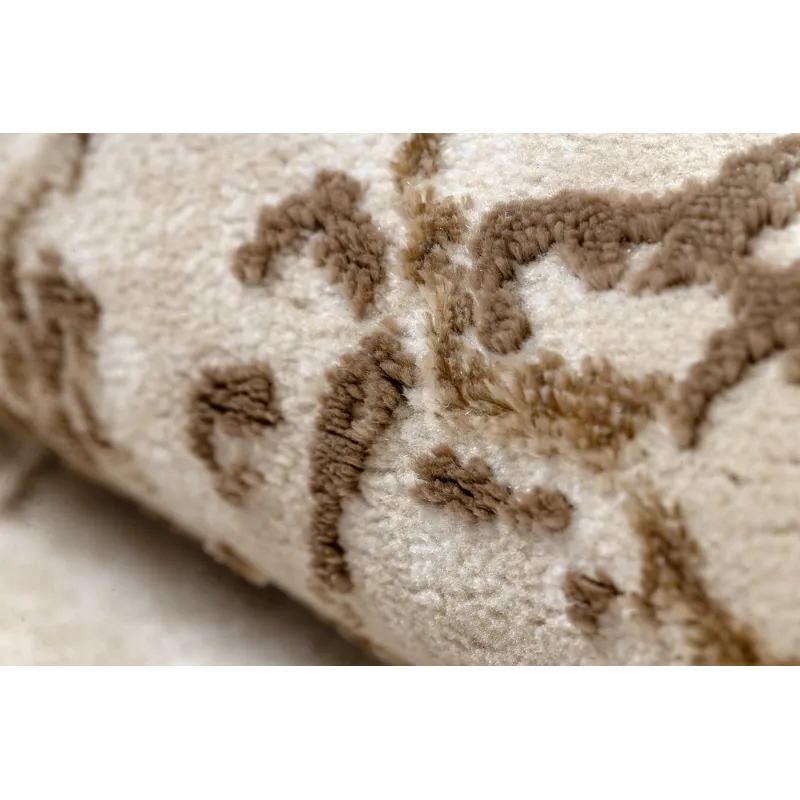 Stylish beige rug, perfect for kids' or teenagers' rooms