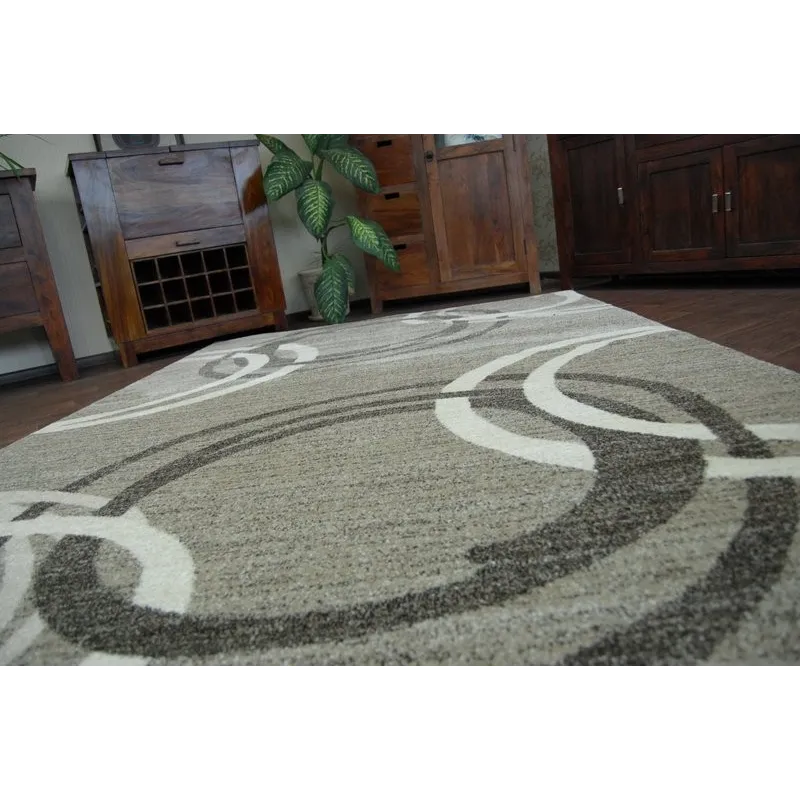 Stylish rug for modern interiors, perfect for gardens or patios