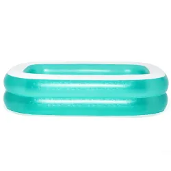 Inflatable pool with a smooth surface, easy to set up and use