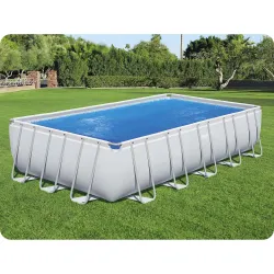 Solar cover for pools, perfect for protecting against debris
