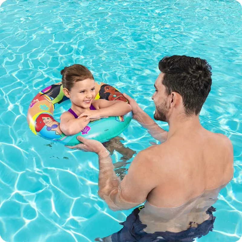 Disney Princess swimming ring 56 cm, great for pool or beach