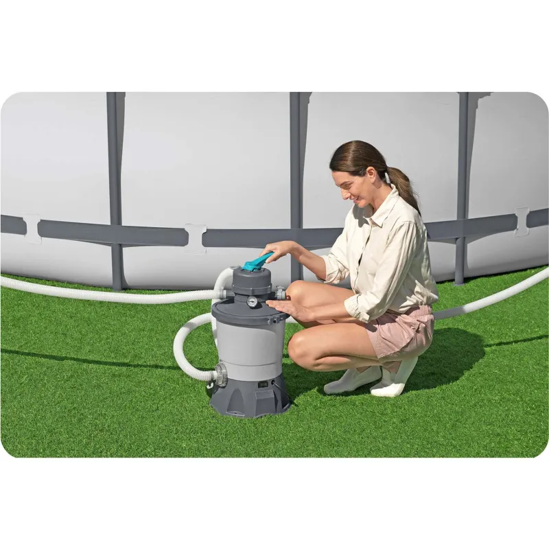 Pool pump 3596 l/h, essential for summer days