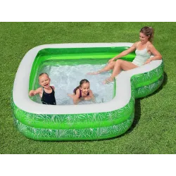 Inflatable pool in green, 231 x 231 x 51 cm, for relaxing in the garden