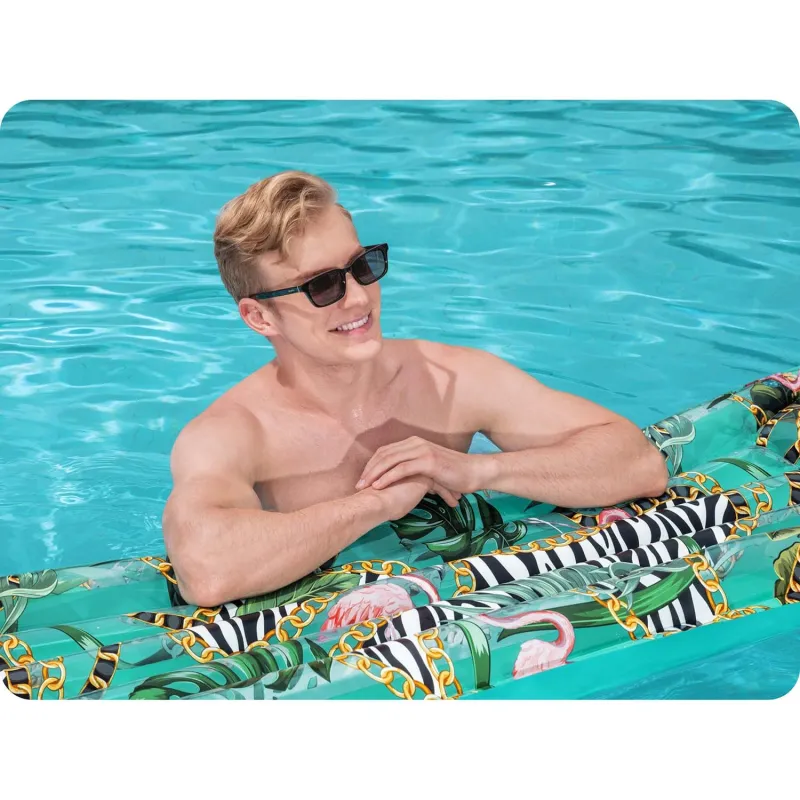 Jungle swimming airbed, great for kids' summer adventures
