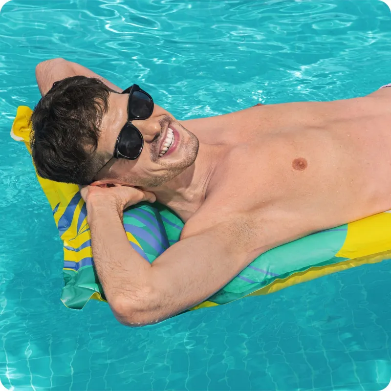 Inflatable airbed 183 x 69 cm, made from durable material, resistant to damage