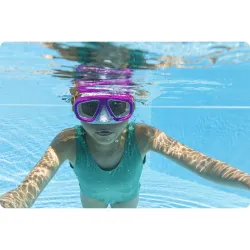 Stylish pink swimming mask, ideal for kids and adults