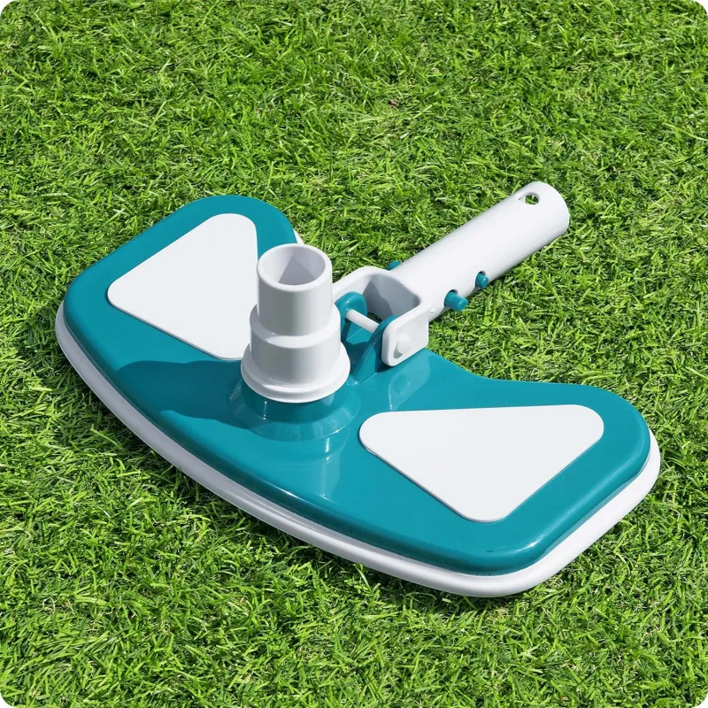 End nozzle for pool vacuum, perfect for garden and pool maintenance