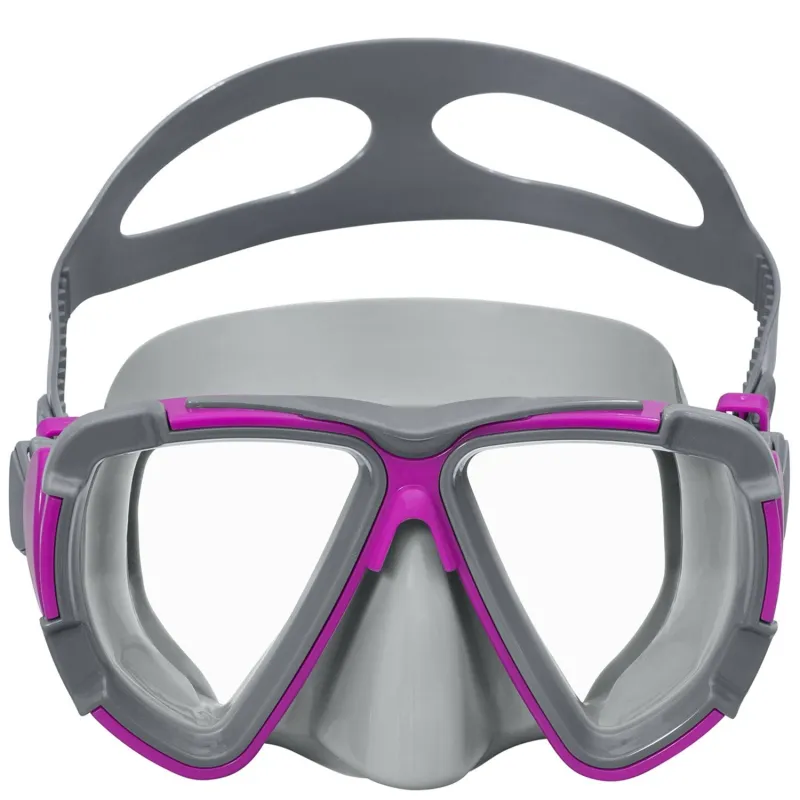 Purple swimming mask made from high-quality materials for comfort and durability