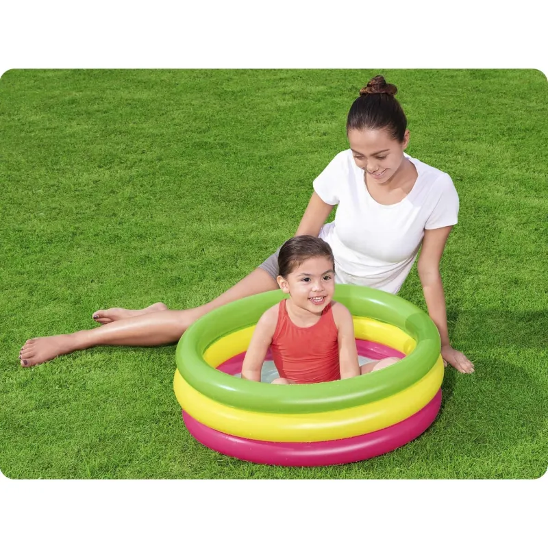 Bright inflatable pool 70 x 24 cm, fun for kids in the garden