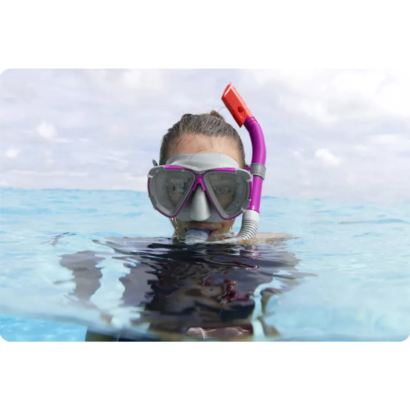 Purple snorkeling set Bestway 24029, great for exploring underwater worlds