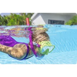 Kids snorkeling set, perfect for fun in the pool or at the beach