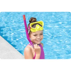 Diving set with accessories, made from high-quality materials for durability