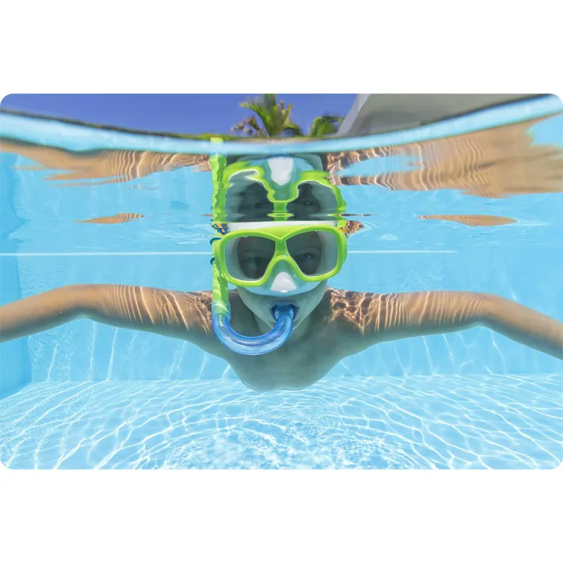 Colorful snorkeling set, great for holiday trips to the water