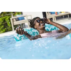 Comfort Plush mattress, perfect for relaxing in the garden or at the beach