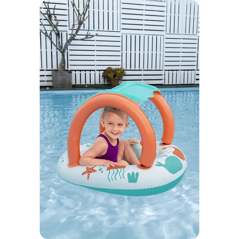 Kids' pontoon, perfect for summer water play