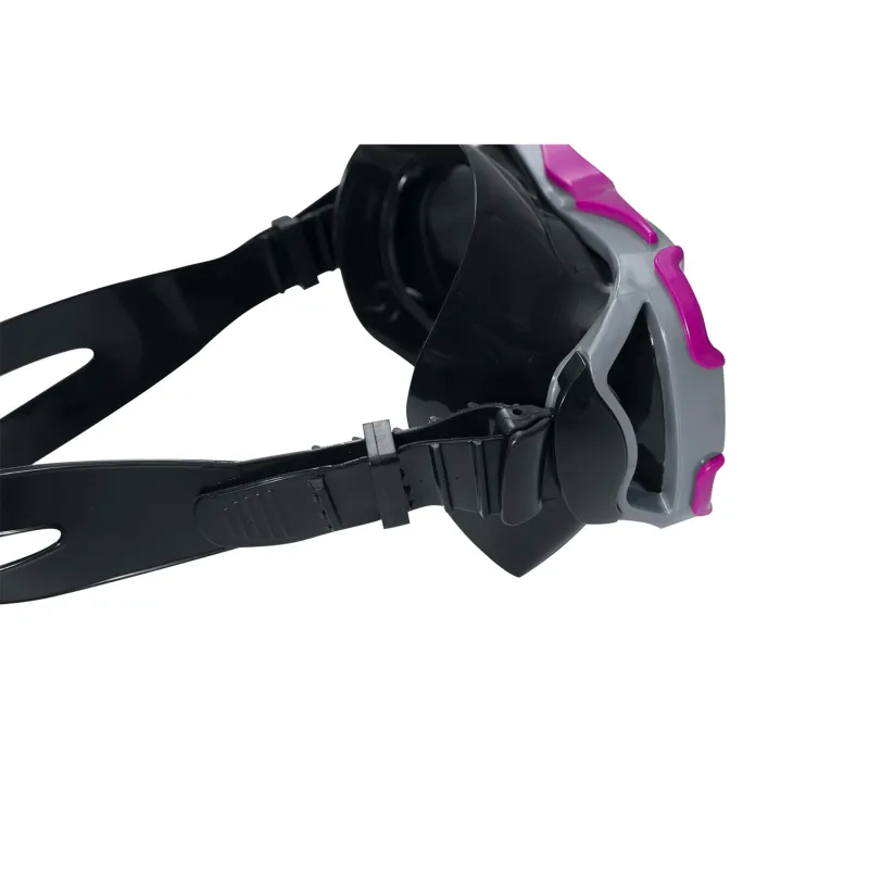 Purple diving set made of high-quality materials, ensuring safety