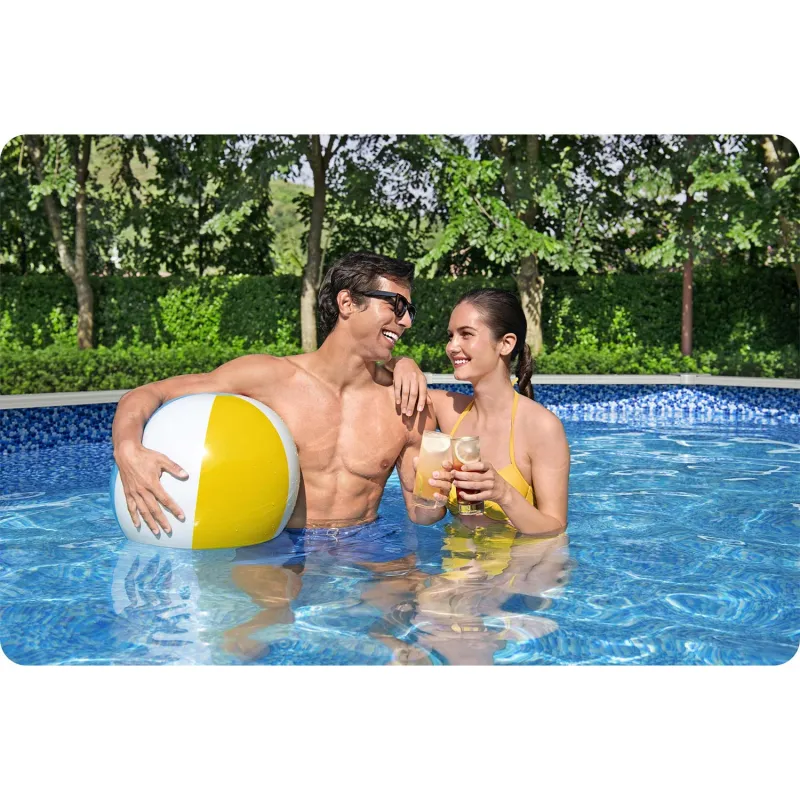 Garden pool 610x366x122 cm, perfect for kids' play on warm days