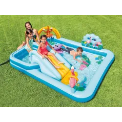 Jungle-themed inflatable playground, perfect for the garden, 244 x 198 x 71 cm
