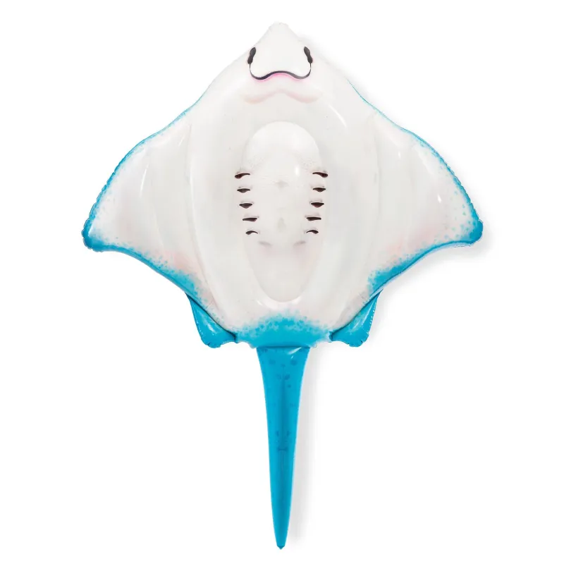 Inflatable stingray airbed with a smooth surface for comfortable use