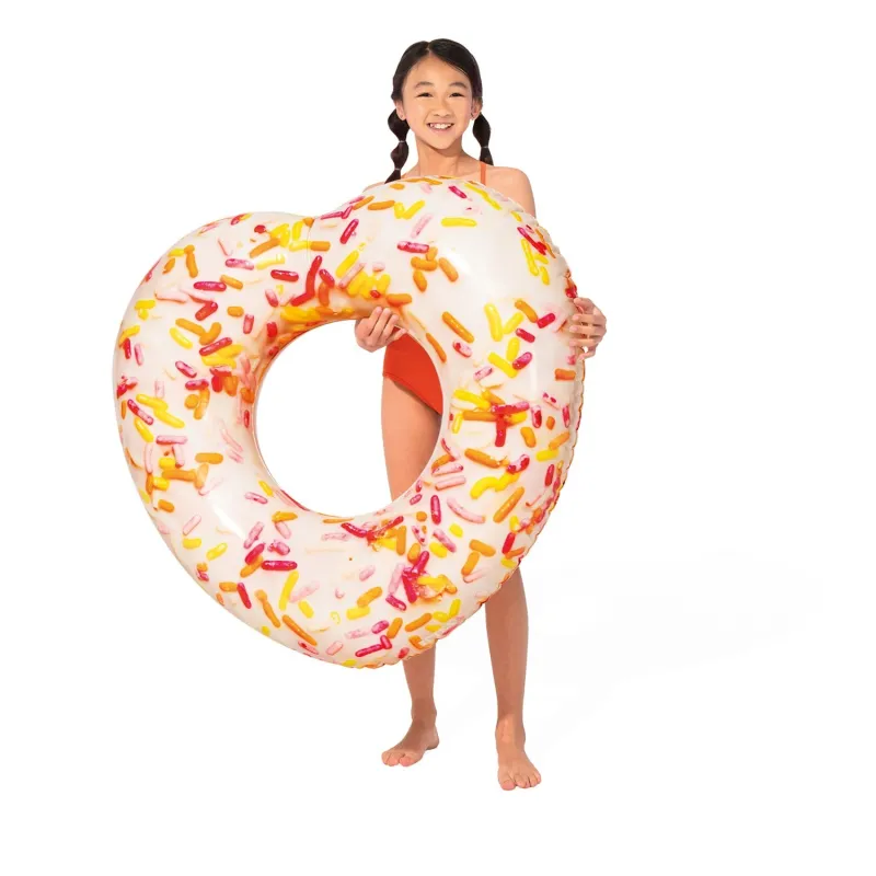 Vibrant swimming ring, perfect for water fun and relaxation
