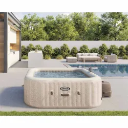 Inflatable SPA with hydromassage, ideal for family and friends gatherings