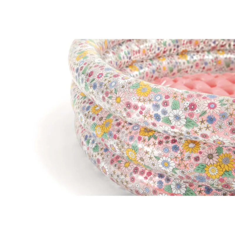 Perfect inflatable pool for garden or beach play
