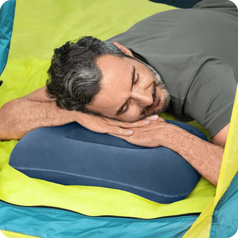 Inflatable pillow 42 x 26 cm, great for kids to play outdoors