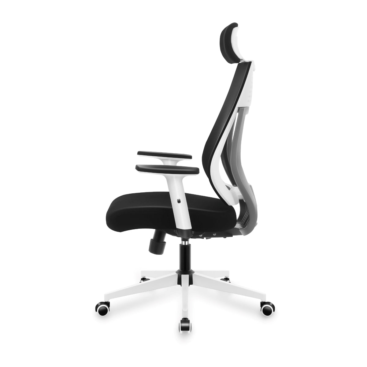 Right side of Manager 3.9 Black