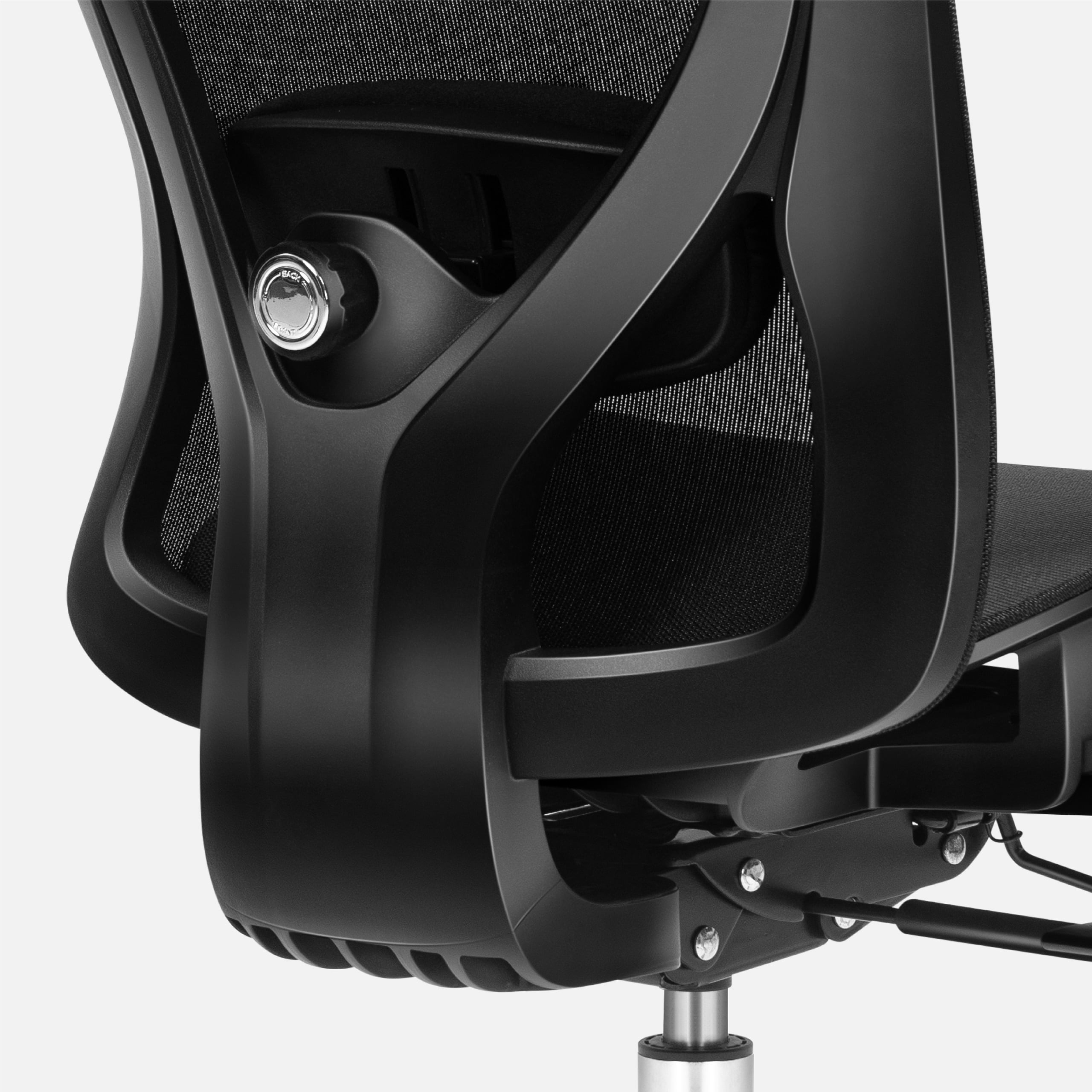 Adjustable lumbar support